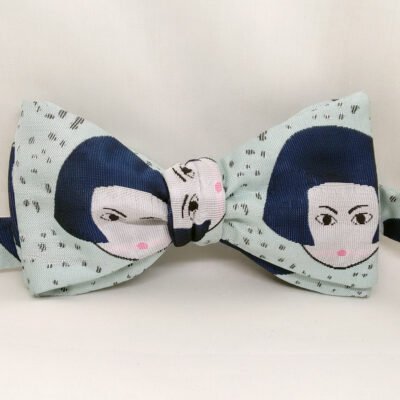 Doll Face Bow Tie